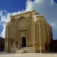 گنبد علویان 